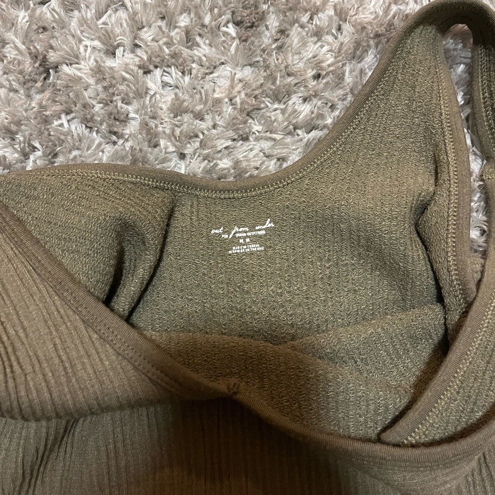 Urban Outfitters Tank Top - Picture 2 of 3
